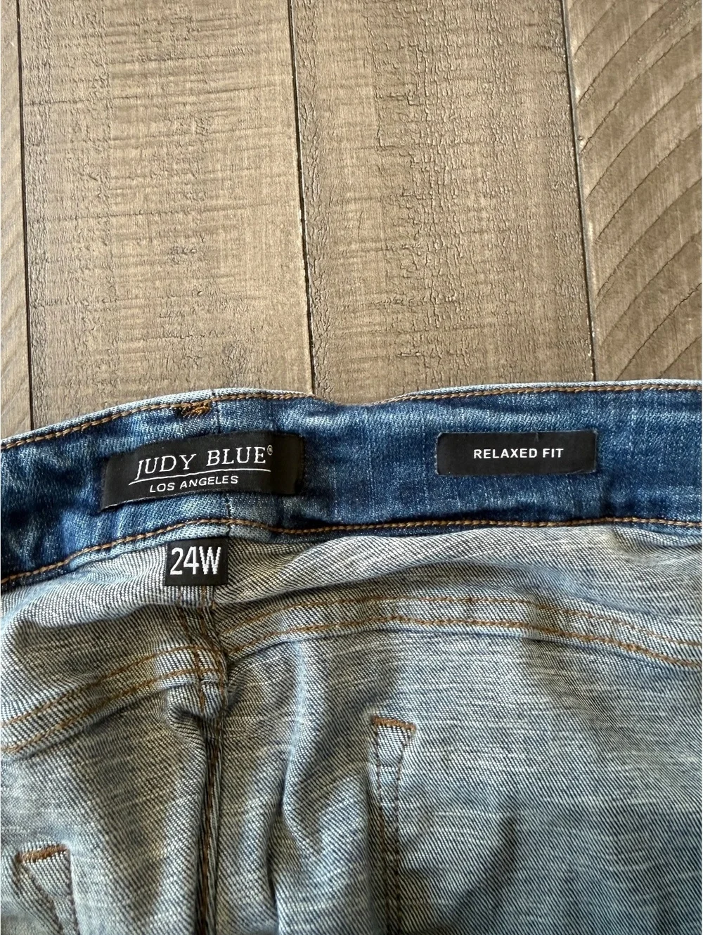 Judy Blue Relaxed Fit Distressed Jeans